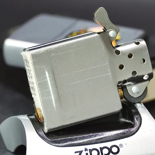 ZIPPO XƯA 2000 - HÀNG XƯA THẬP NIÊN 2000s _ CHỦ ĐỀ THỔ DÂN