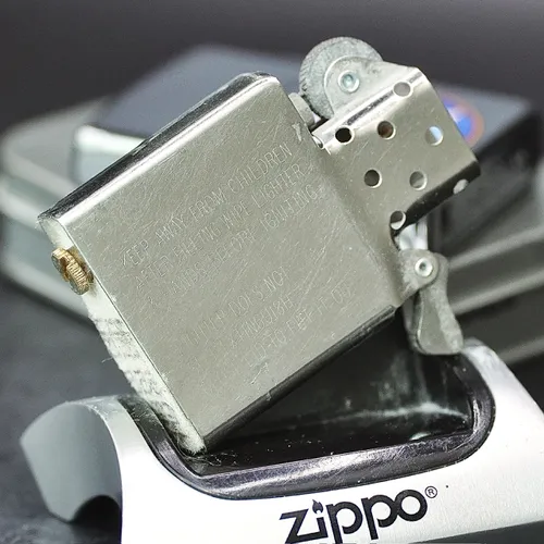 ZIPPO XƯA 1999 - HÀNG XƯA THẬP NIÊN 90s _ CHỦ ĐỀ UNICORN