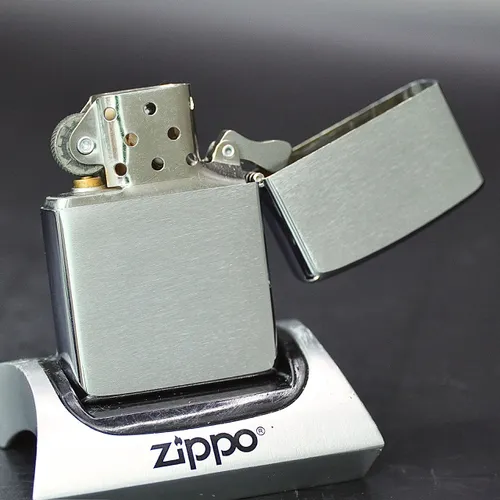 ZIPPO XƯA 1999 - HÀNG XƯA THẬP NIÊN 90s _ CHỦ ĐỀ LUCILLE BALL & DESI ARNAZ