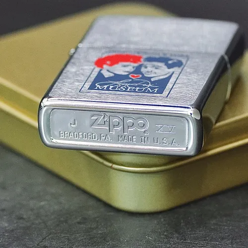 ZIPPO XƯA 1999 - HÀNG XƯA THẬP NIÊN 90s _ CHỦ ĐỀ LUCILLE BALL & DESI ARNAZ