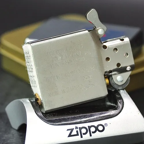 ZIPPO XƯA 1999 - HÀNG XƯA THẬP NIÊN 90s _ CHỦ ĐỀ LUCILLE BALL & DESI ARNAZ