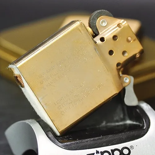 ZIPPO XƯA CHU NIÊN 32-89 - HÀNG XƯA THẬP NIÊN 80s _ CHỦ ĐỀ KINGDOM OF HAWAII