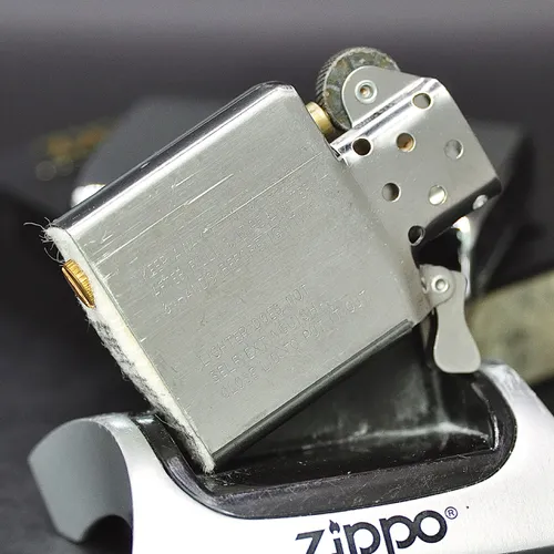 ZIPPO XƯA 1995 - HÀNG XƯA THẬP NIÊN 90s _ CHỦ ĐỀ WILD WEST