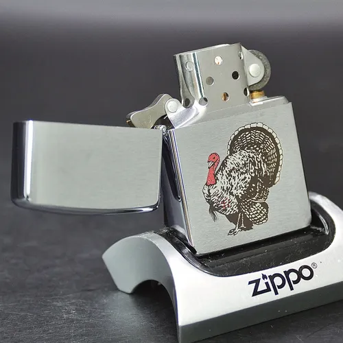 ZIPPO XƯA 1993 - HÀNG XƯA THẬP NIÊN 90s _ CHỦ ĐỀ GÀ TÂY