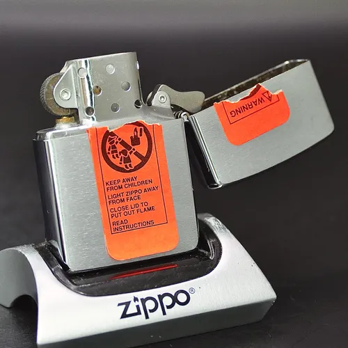 ZIPPO XƯA 1993 - HÀNG XƯA THẬP NIÊN 90s _ CHỦ ĐỀ GÀ TÂY