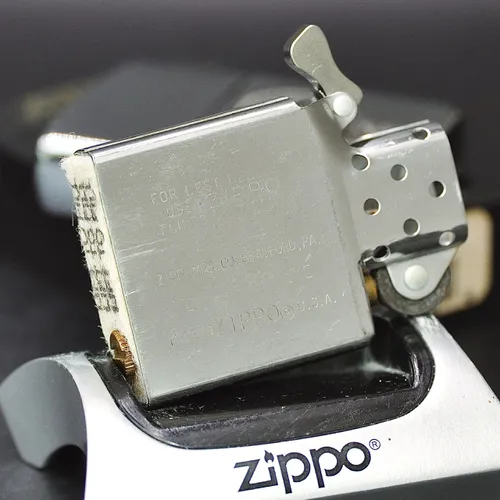 ZIPPO XƯA 1993 - HÀNG XƯA THẬP NIÊN 90s _ CHỦ ĐỀ GÀ TÂY