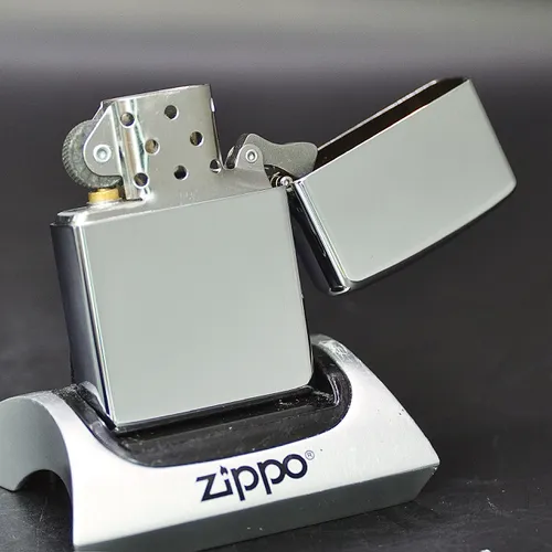 ZIPPO XƯA 2000 - HÀNG XƯA 2000s _ CHỦ ĐỀ INDIAN TOTEM