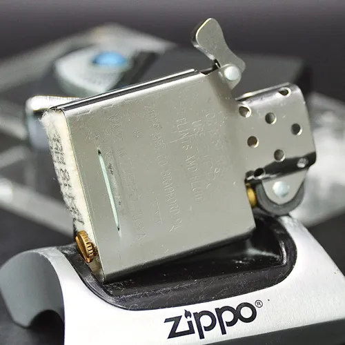 ZIPPO XƯA 2000 - HÀNG XƯA 2000s _ CHỦ ĐỀ INDIAN TOTEM