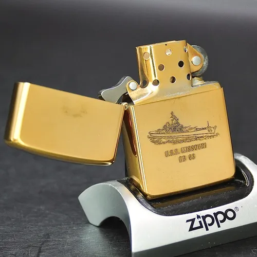 ZIPPO XƯA CHU NIÊN 32-87 - HÀNG XƯA THẬP NIÊN 80s _ CHỦ ĐỀ TÀU CHIẾN MISSOURI BB 63