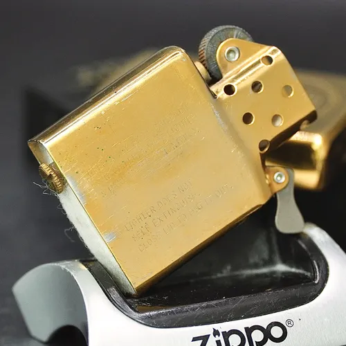 ZIPPO XƯA CHU NIÊN 32-87 - HÀNG XƯA THẬP NIÊN 80s _ CHỦ ĐỀ TÀU CHIẾN MISSOURI BB 63