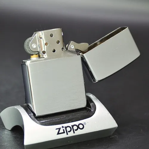 ZIPPO XƯA 2000 - HÀNG XƯA 2000s_ CHỦ ĐỀ QUẢNG CÁO ZIN HÃNG