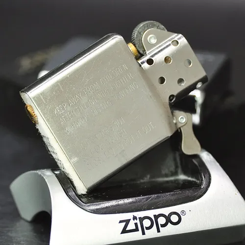 ZIPPO XƯA 2000 - HÀNG XƯA 2000s_ CHỦ ĐỀ QUẢNG CÁO ZIN HÃNG