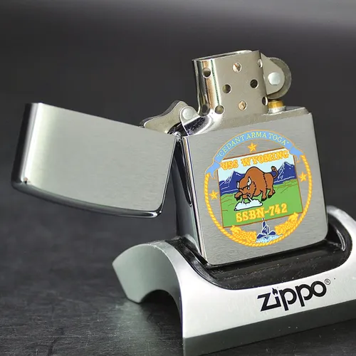 ZIPPO XƯA 1996 - HÀNG XƯA THẬP NIÊN 90s_ CHỦ ĐỀ TÀU NGẦM WYOMING SSBN-742