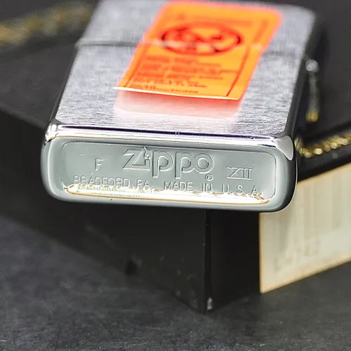 ZIPPO XƯA 1996 - HÀNG XƯA THẬP NIÊN 90s_ CHỦ ĐỀ TÀU NGẦM WYOMING SSBN-742