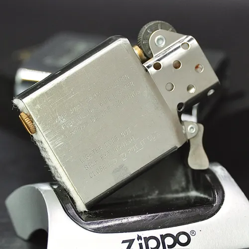 ZIPPO XƯA 1995 - HÀNG XƯA THẬP NIÊN 90s_ CHỦ ĐỀ TORONTO