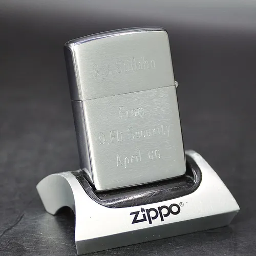 ZIPPO XƯA 1965 - HÀNG XƯA THẬP NIÊN 60s _ CHỦ ĐỀ MÁY BAY CARSWELL AFB