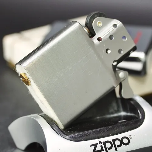ZIPPO XƯA 1965 - HÀNG XƯA THẬP NIÊN 60s _ CHỦ ĐỀ MÁY BAY CARSWELL AFB