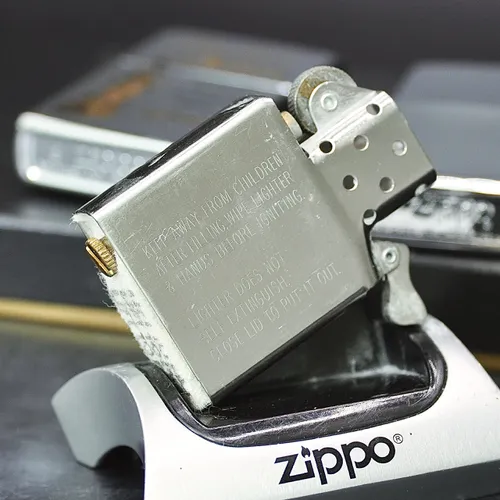 ZIPPO ĐÔI - XƯA 1996 - HÀNG XƯA THẬP NIÊN 90s _ CHỦ ĐỀ NỮ THẦN TỰ DO