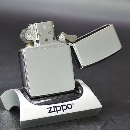 ZIPPO XƯA 1990 - HÀNG XƯA THẬP NIÊN 90s _ CHỦ ĐỀ LỤC QUÂN HOA KỲ