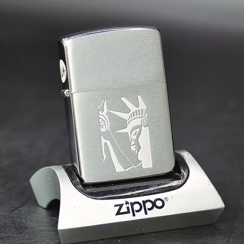 ZIPPO XƯA 1990 - HÀNG XƯA THẬP NIÊN 90s _ CHỦ ĐỀ NỮ THẦN TỰ DO