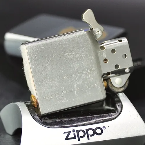 ZIPPO XƯA 1992 - HÀNG XƯA THẬP NIÊN 90s _ CHỦ ĐỀ TÀU CHIẾN M33 HMS MINERVA