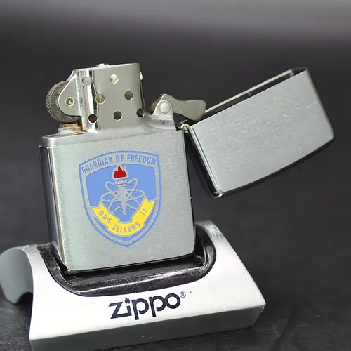 ZIPPO XƯA 1976 - HÀNG XƯA THẬP NIÊN 70s _ CHỦ ĐỀ TÀU CHIẾN SELLERS DDG 11