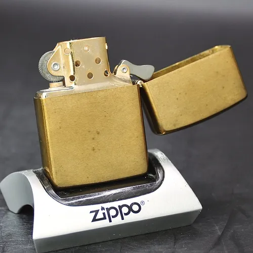 ZIPPO XƯA CHU NIÊN 32-92 - HÀNG XƯA THẬP NIÊN 90s _ CHỦ ĐỀ MARLBORO