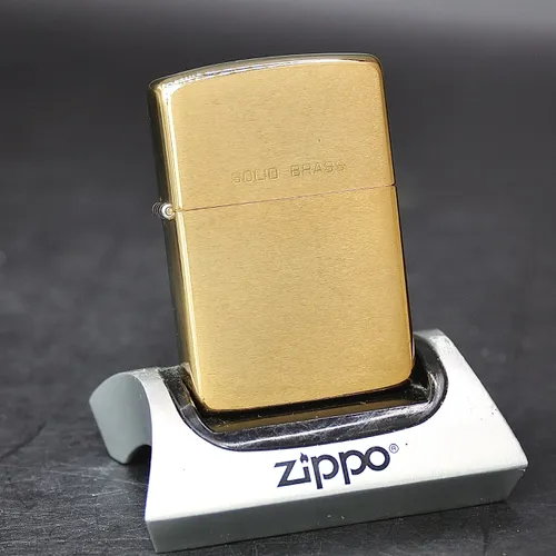 ZIPPO XƯA CHU NIÊN 32-86 - HÀNG XƯA THẬP NIÊN 80s _ CHỦ ĐỀ TRƠN BẢN