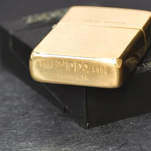 ZIPPO XƯA CHU NIÊN 32-86 - HÀNG XƯA THẬP NIÊN 80s _ CHỦ ĐỀ TRƠN BẢN