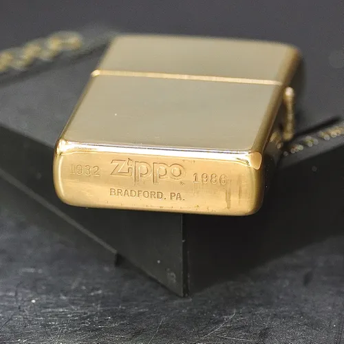 ZIPPO XƯA CHU NIÊN 32-86 - HÀNG XƯA THẬP NIÊN 80s _ CHỦ ĐỀ LA TABAGIE