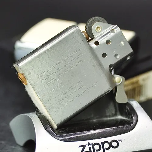 ZIPPO XƯA 1989 - HÀNG XƯA THẬP NIÊN 80s _ CHỦ ĐỀ THUẬN BUỒM XUÔI GIÓ