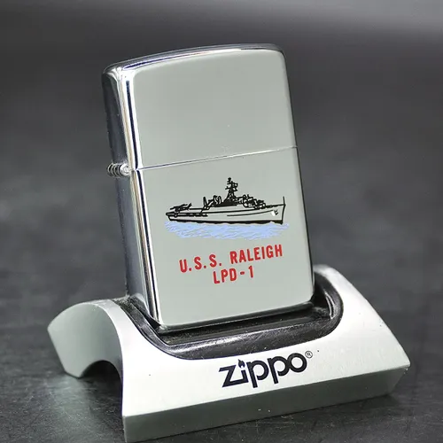 ZIPPO XƯA 1981 - HÀNG XƯA THẬP NIÊN 80s _ CHỦ ĐỀ TÀU CHIẾN RALEIGH LPD-1