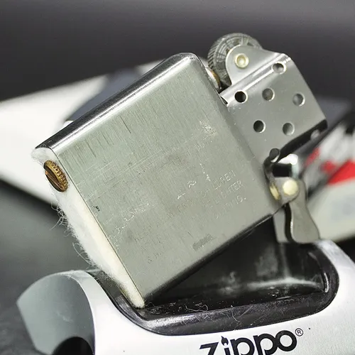 ZIPPO XƯA 1978 - HÀNG XƯA THẬP NIÊN 70s _ CHỦ ĐỀ TÀU CHIẾN AYLWIN FF-1081