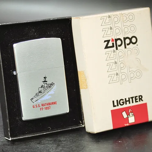 ZIPPO XƯA 1981 - HÀNG XƯA THẬP NIÊN 80s _ CHỦ ĐỀ TÀU CHIẾN RATHBURNE FF-1057