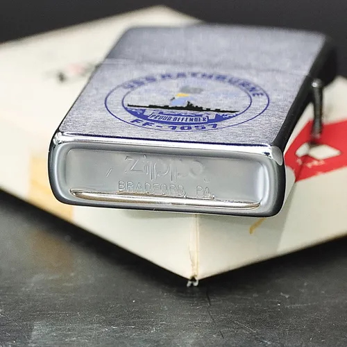 ZIPPO XƯA 1981 - HÀNG XƯA THẬP NIÊN 80s _ CHỦ ĐỀ TÀU CHIẾN RATHBURNE FF-1057