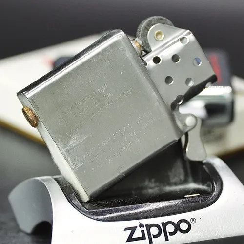 ZIPPO XƯA 1977 - HÀNG XƯA THẬP NIÊN 70s _ CHỦ ĐỀ TÀU CHIẾN BOULDER LST-1190