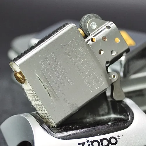 ZIPPO XƯA 2000 - HÀNG XƯA 2000s _ CHỦ ĐỀ BIỂN BÁO RAMP SPEED UNLIMITED