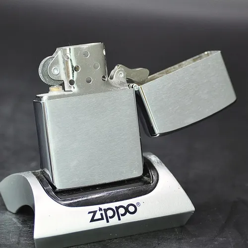 ZIPPO XƯA 1998 - HÀNG XƯA THẬP NIÊN 90s _ CHỦ ĐỀ BIỂN BÁO BEWARE