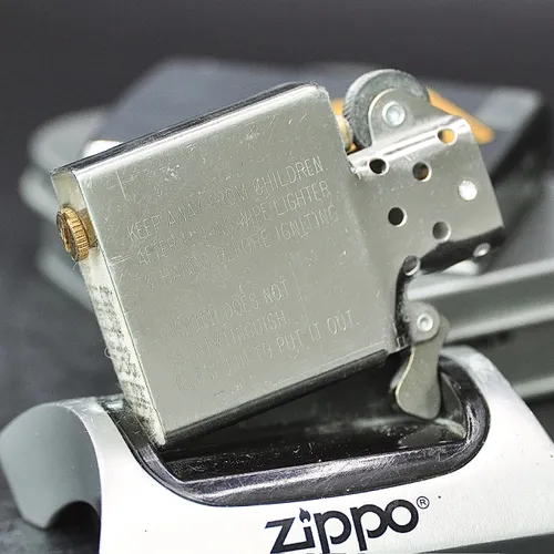 ZIPPO XƯA 1998 - HÀNG XƯA THẬP NIÊN 90s _ CHỦ ĐỀ BIỂN BÁO BEWARE