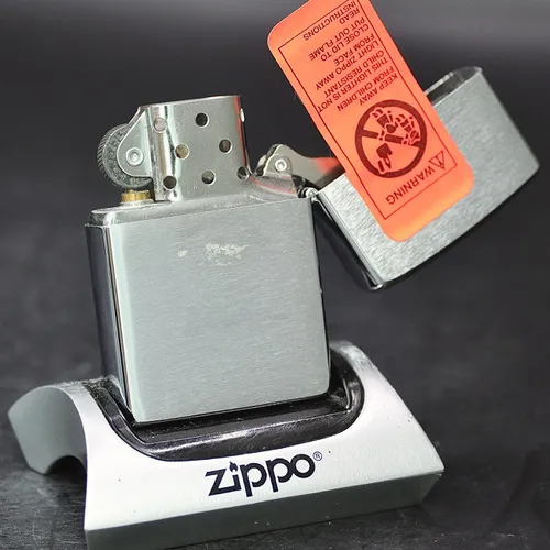 ZIPPO XƯA 1998 - HÀNG XƯA THẬP NIÊN 90s _ CHỦ ĐỀ THỢ SĂN