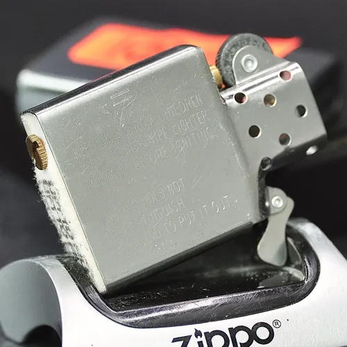 ZIPPO XƯA 1998 - HÀNG XƯA THẬP NIÊN 90s _ CHỦ ĐỀ THỢ SĂN