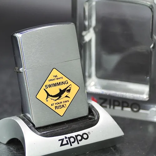 ZIPPO XƯA 1998 - HÀNG XƯA THẬP NIÊN 90s _ CHỦ ĐỀ BIỂN BÁO CÁ MẬP
