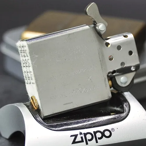 ZIPPO XƯA 1994 - HÀNG XƯA THẬP NIÊN 90s _ CHỦ ĐỀ MÁY BAY B-24 LIBERATOR