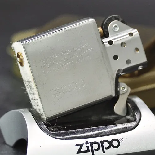 ZIPPO XƯA 1994 - HÀNG XƯA THẬP NIÊN 90s _ CHỦ ĐỀ MÁY BAY F4U CORSAIR