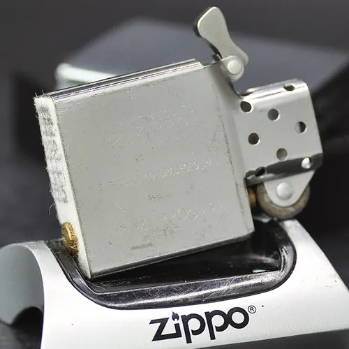 ZIPPO XƯA 1992 - HÀNG XƯA THẬP NIÊN 90s _ CHỦ ĐỀ TÀU CHIẾN HARUNA DDH 141