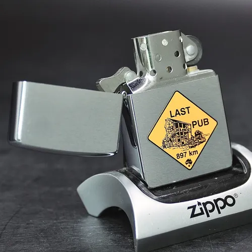 ZIPPO XƯA 2000 - HÀNG XƯA THẬP NIÊN 2000s _ CHỦ ĐỀ BIỂN BÁO LAST PUB