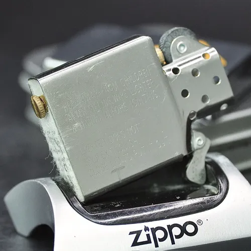 ZIPPO XƯA 2000 - HÀNG XƯA THẬP NIÊN 2000s _ CHỦ ĐỀ BIỂN BÁO LAST PUB