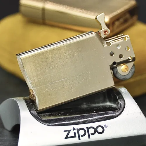ZIPPO SLIM XƯA BỌC VÀNG 10K - HÀNG XƯA THẬP NIÊN 70s _ CHỦ ĐỀ VENETIAN