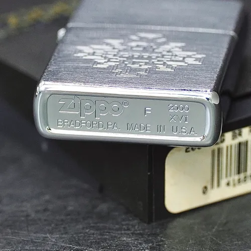 ZIPPO XƯA 2000- HÀNG XƯA 2000s _ CHỦ ĐỀ GEOMATRIC MAZE