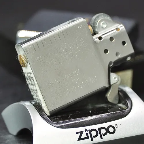ZIPPO XƯA 1999- HÀNG XƯA THẬP NIÊN 90s _ CHỦ ĐỀ HUY HIỆU TÀU CHỐNG THỦY LÔI HOA KỲ